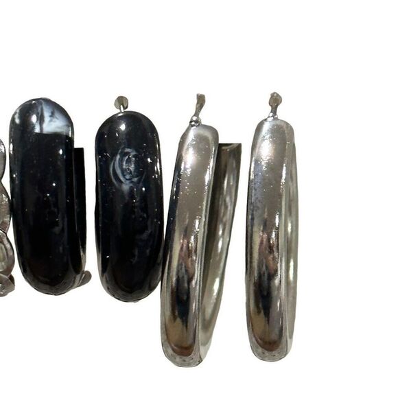 NWOT Hoop earring bundle - Picture 4 of 5